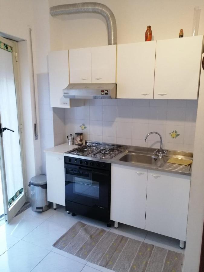Ferienwohnung Ad Un Passo Dal Mare Giardini-Naxos Exterior foto